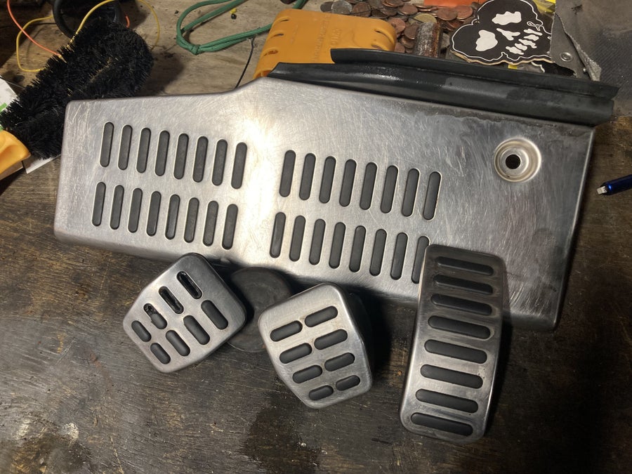 Audi tt pedal set with dead pedal